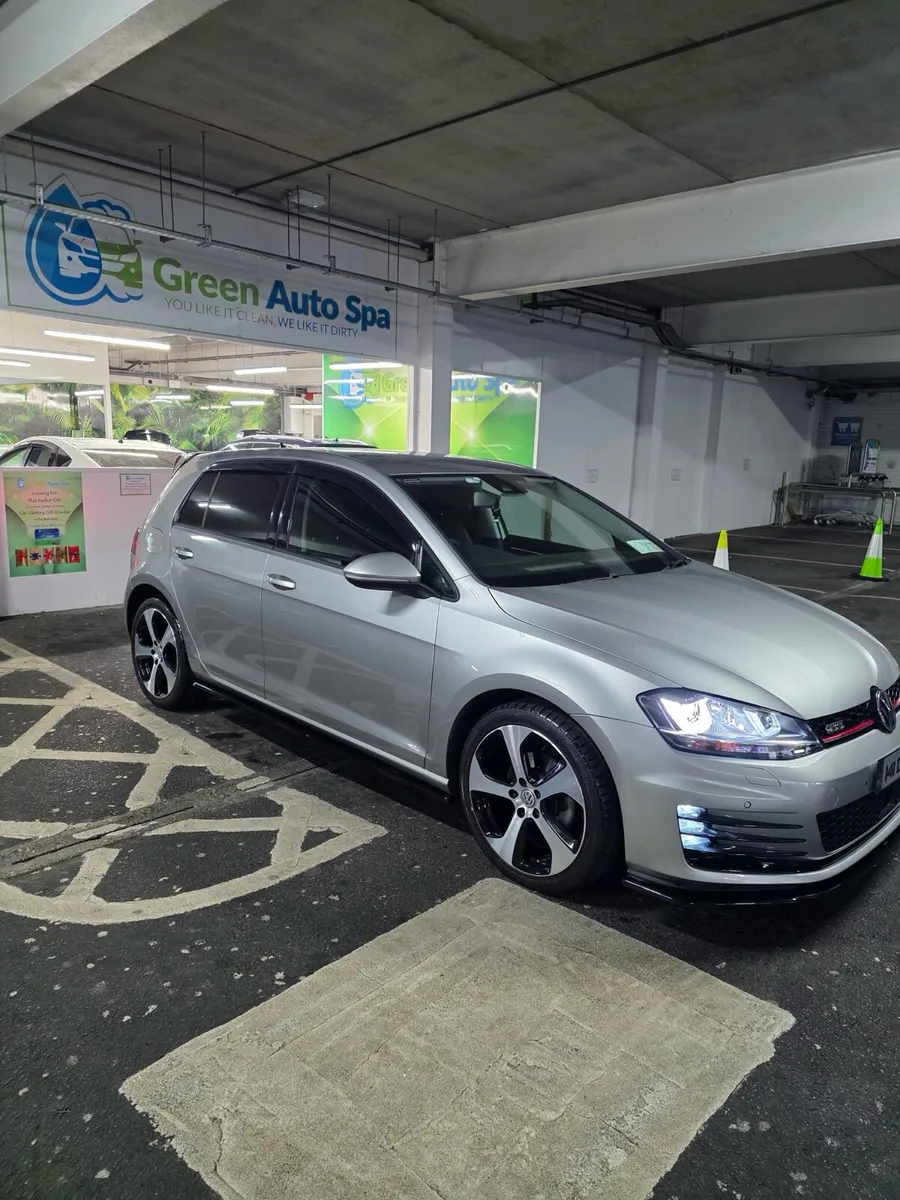 2014 GOLF - Image 1