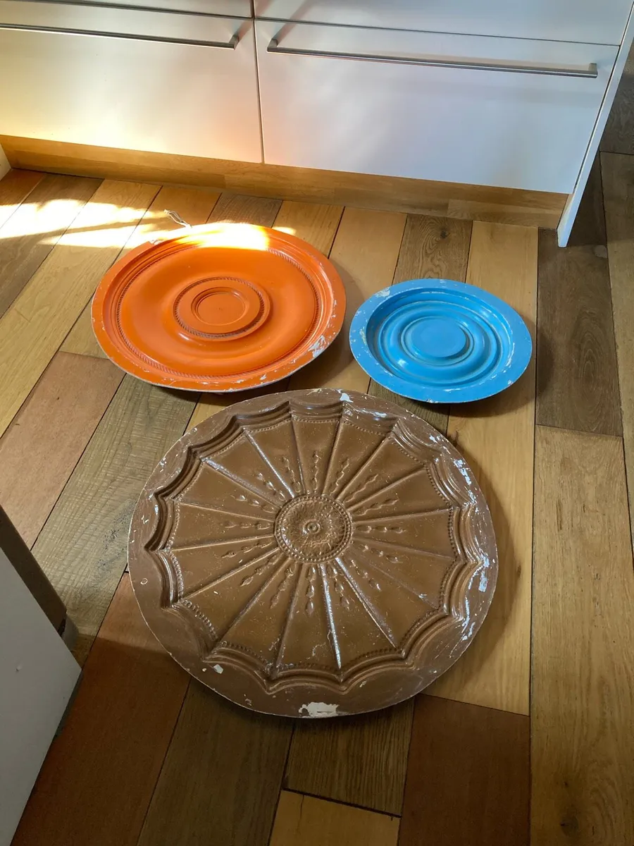 Centre piece moulds - Image 2