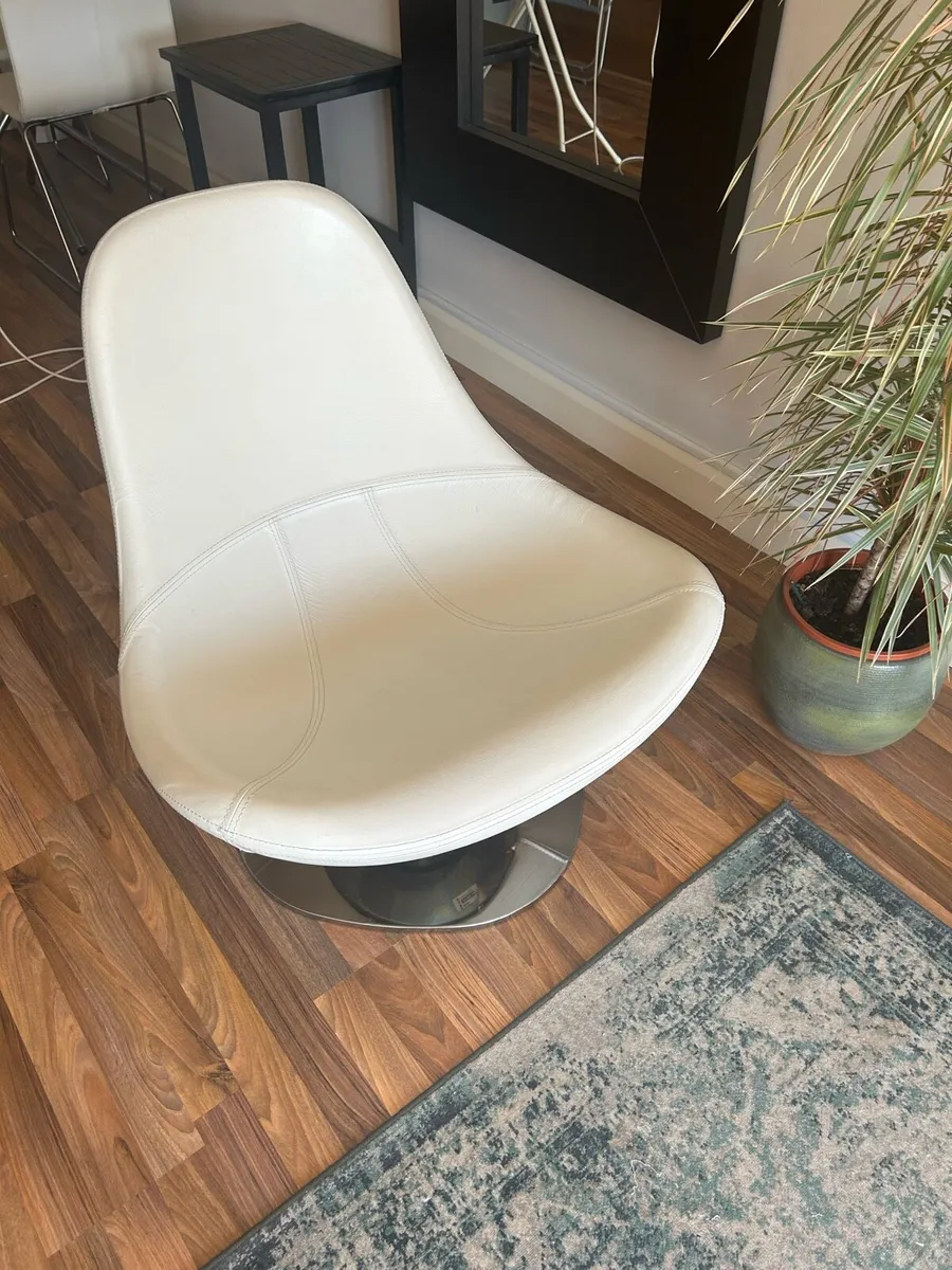 Furniture - Image 3