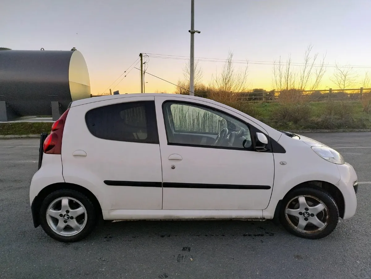 Peugeot 107 2014 - Image 4