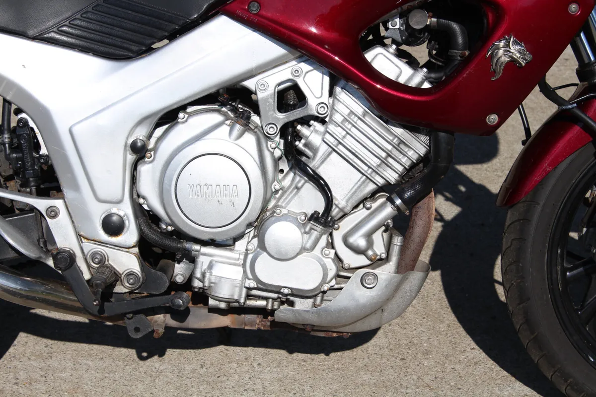 Yamaha TDM850 - Image 3