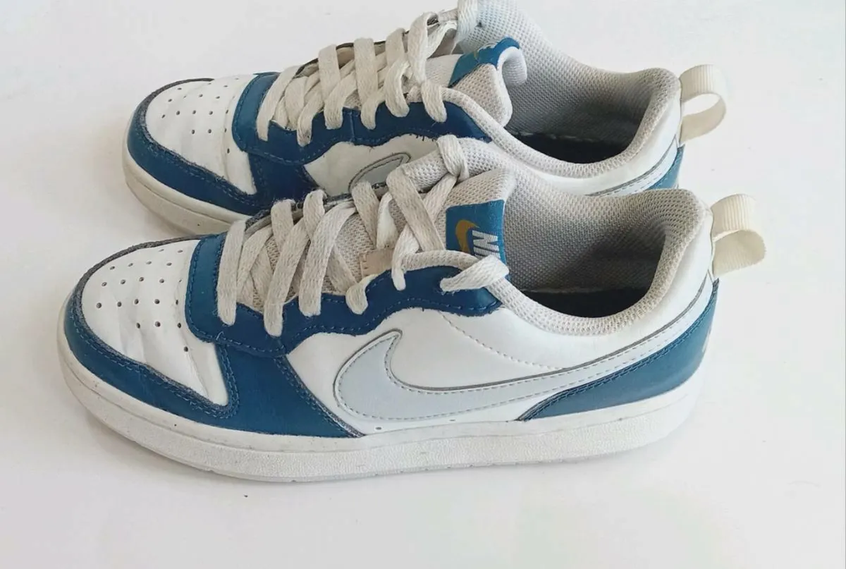Boys Nike Airforce UK4 - Image 2