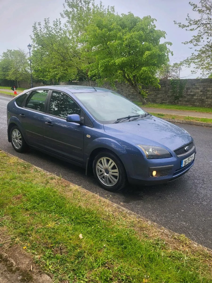 CHEAP SPOTLESS FORD FOCUS PETROL - Image 3