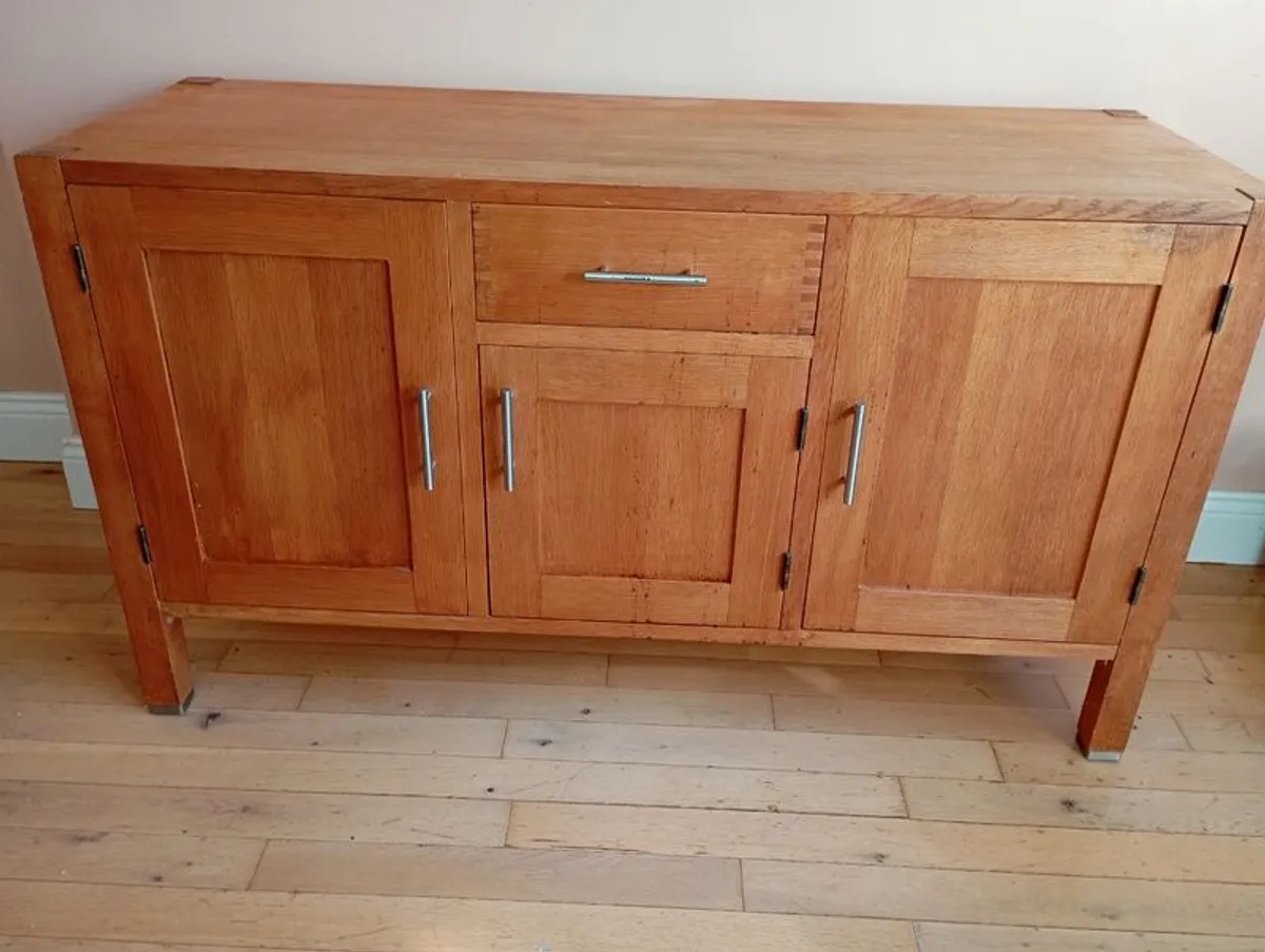 cabinet - Image 1