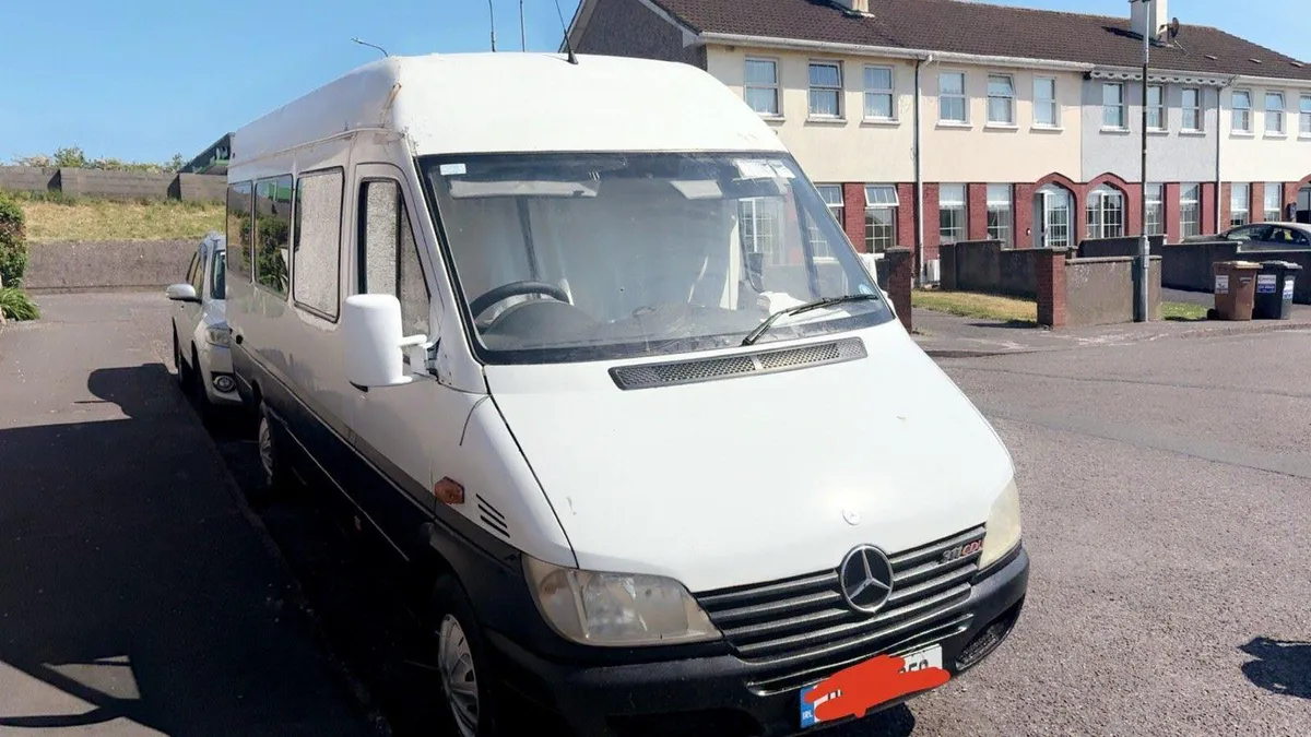 2001 Mercedes sprinter camper van - Image 2