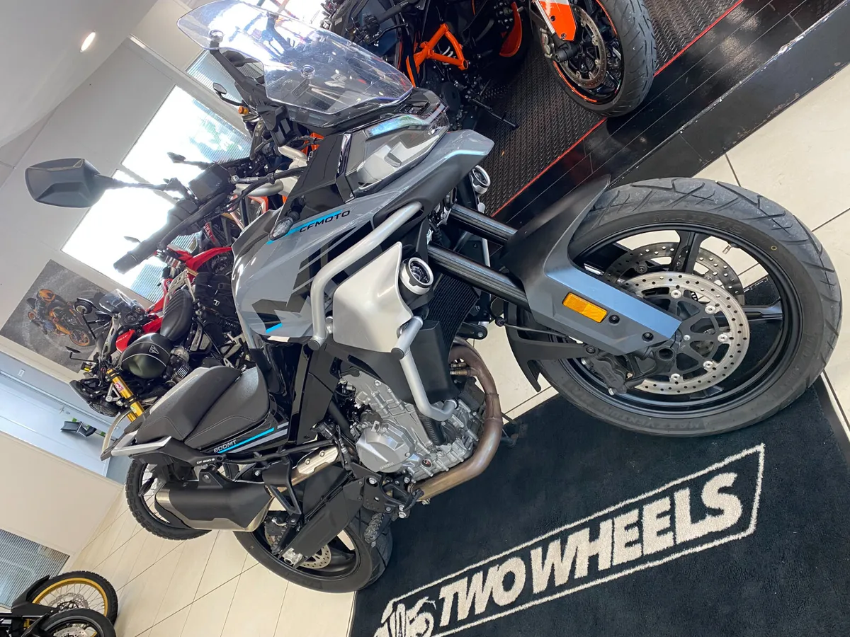 CF MOTO 800 MT - Image 2
