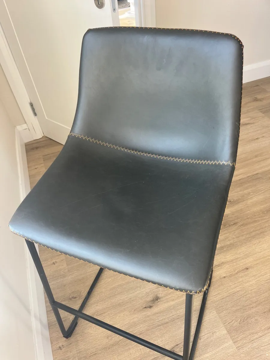 4 New Leather Bar Stools - Image 1