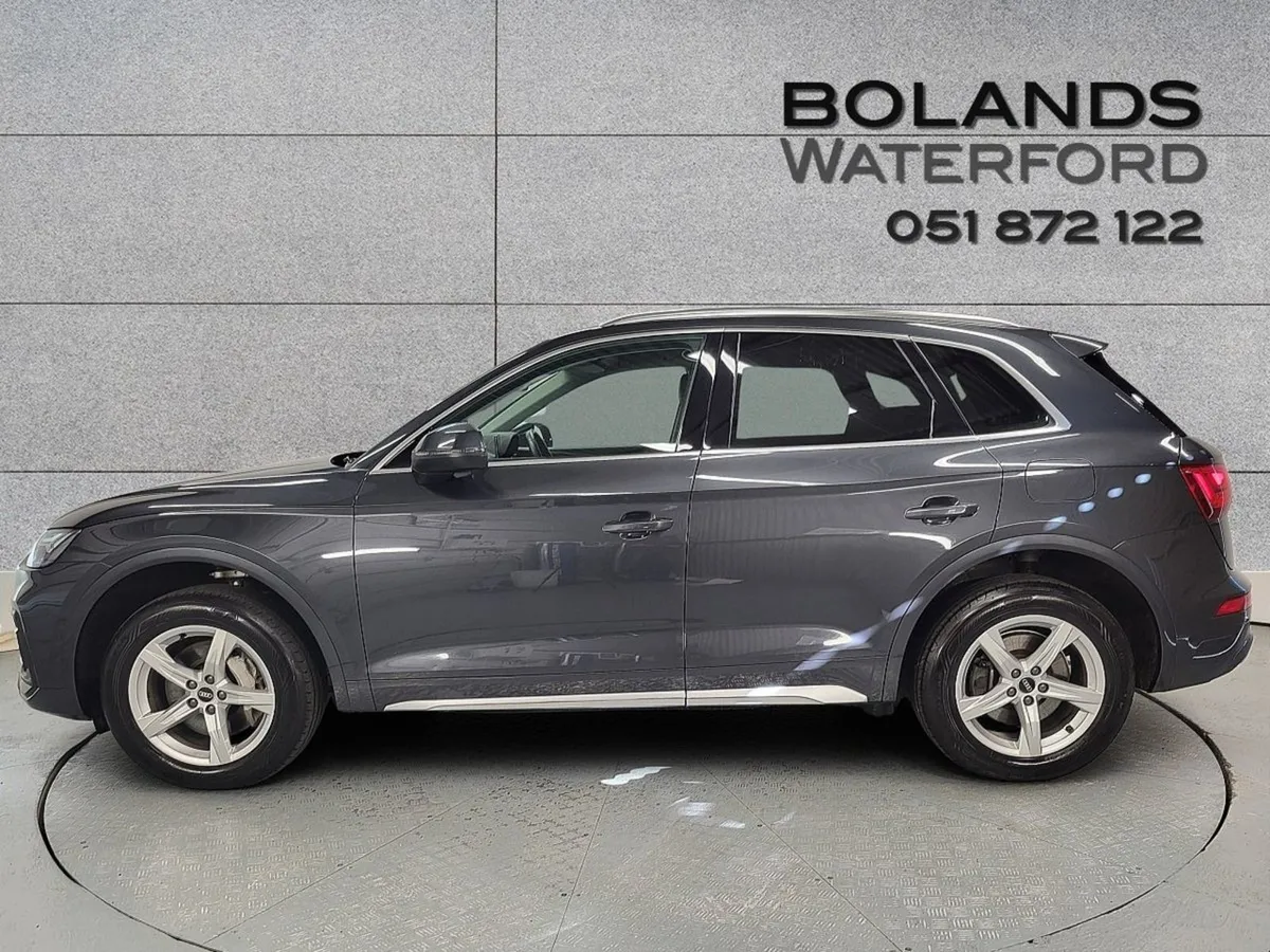 Audi Q5 50 Tfsi e 299HP S Tronic Quattro SE - Image 4