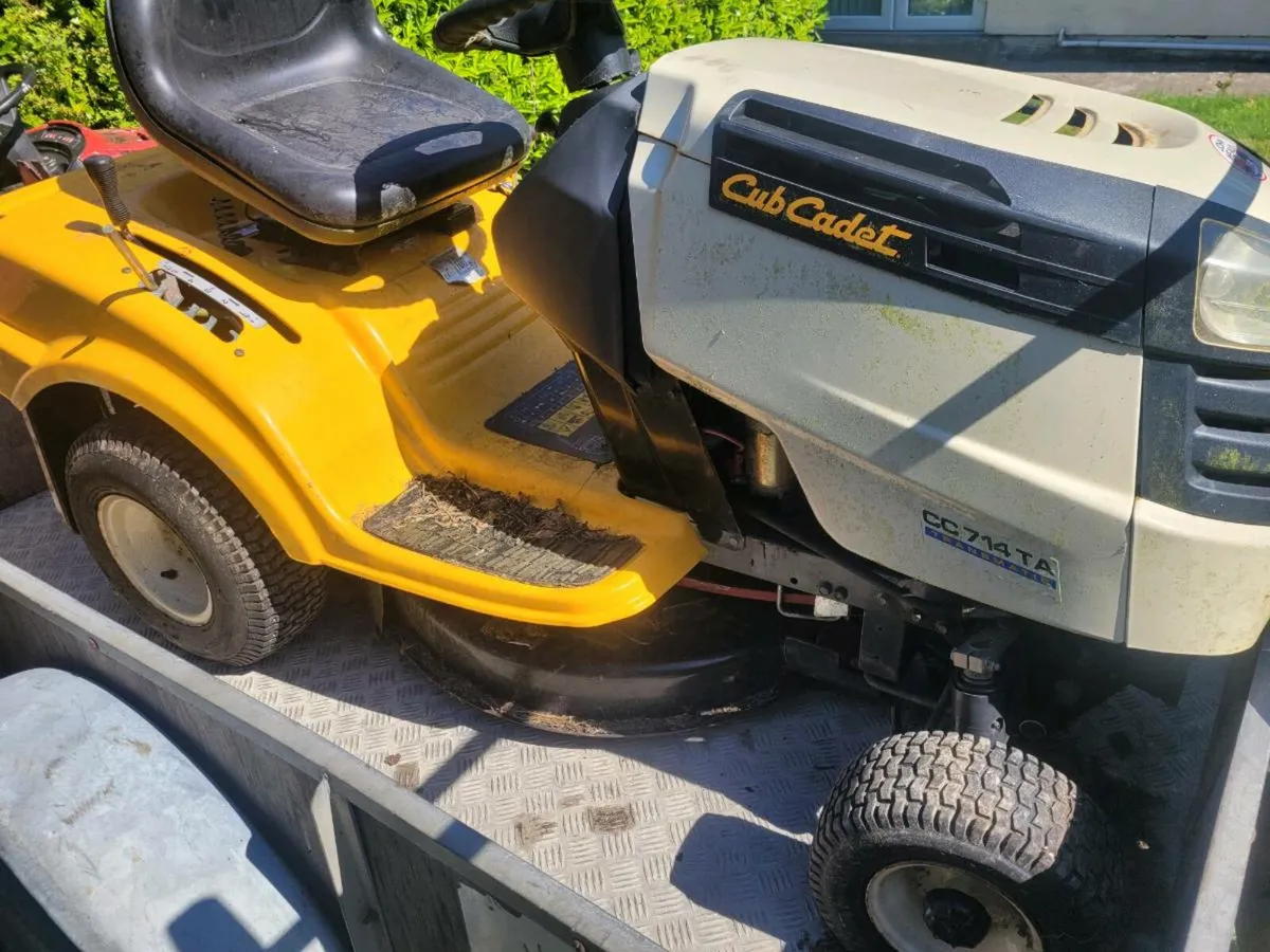 Cub cadet lawnmower - Image 2