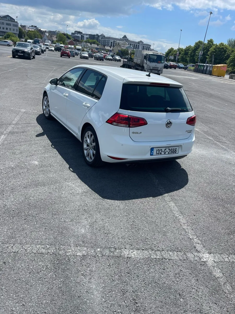 Golf 2L ONLY 164 km! - Image 3