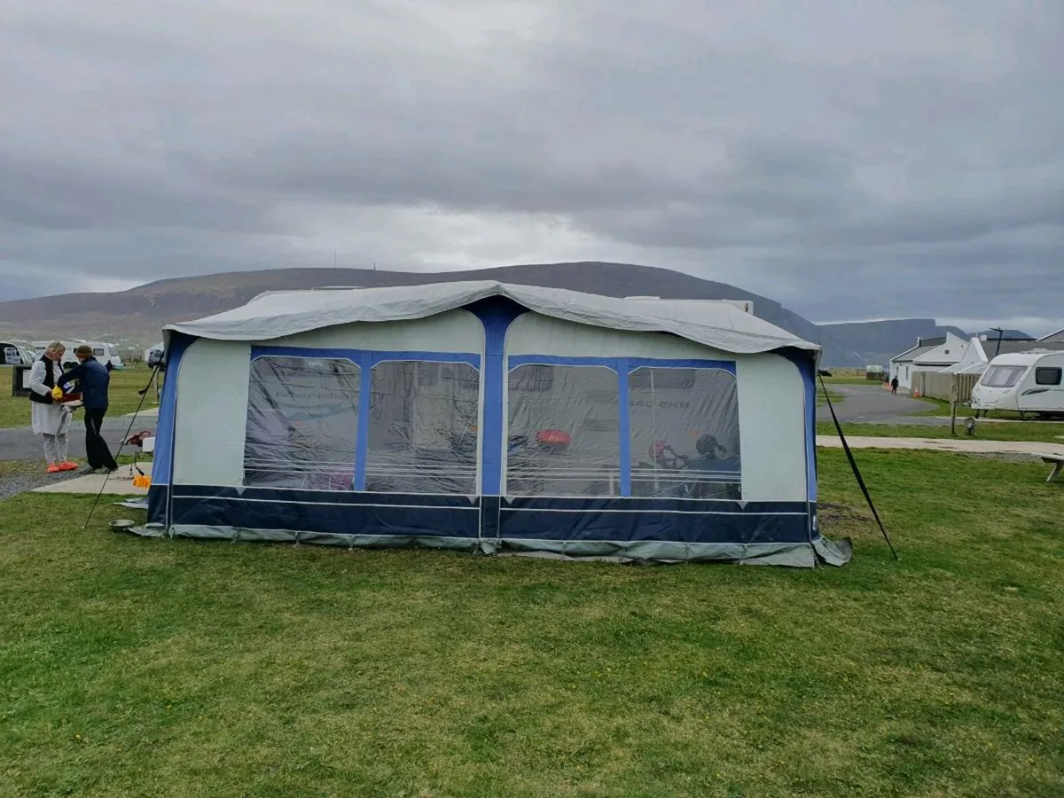Fleetwood Meridian 6 berth Caravan + awning+cover - Image 2