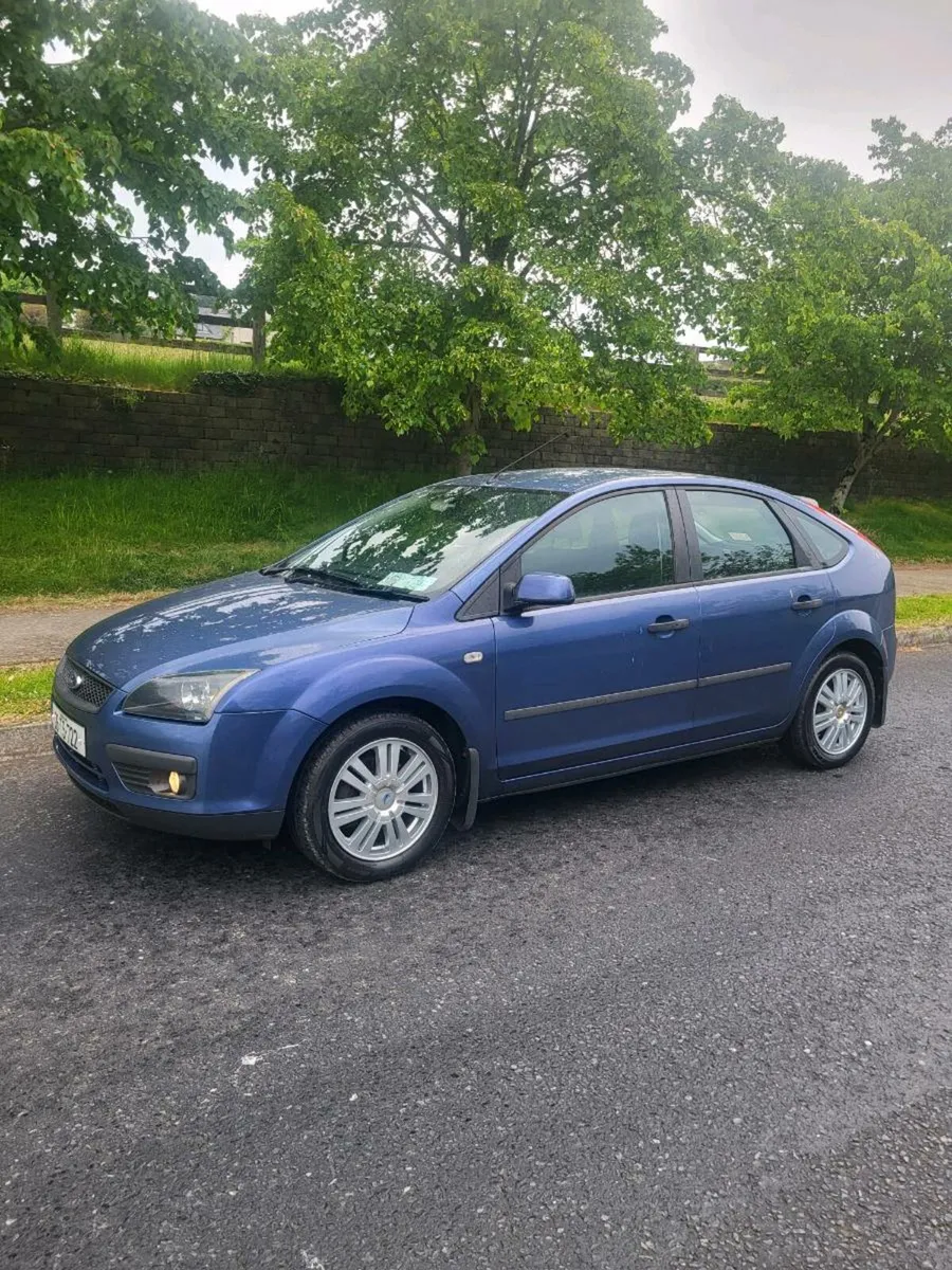 CHEAP SPOTLESS FORD FOCUS PETROL - Image 1