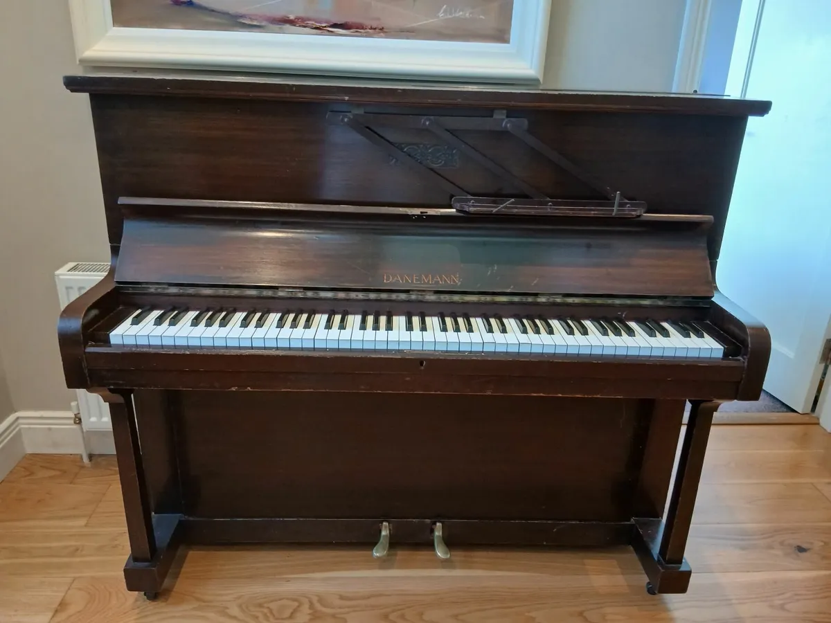 Piano - Image 2