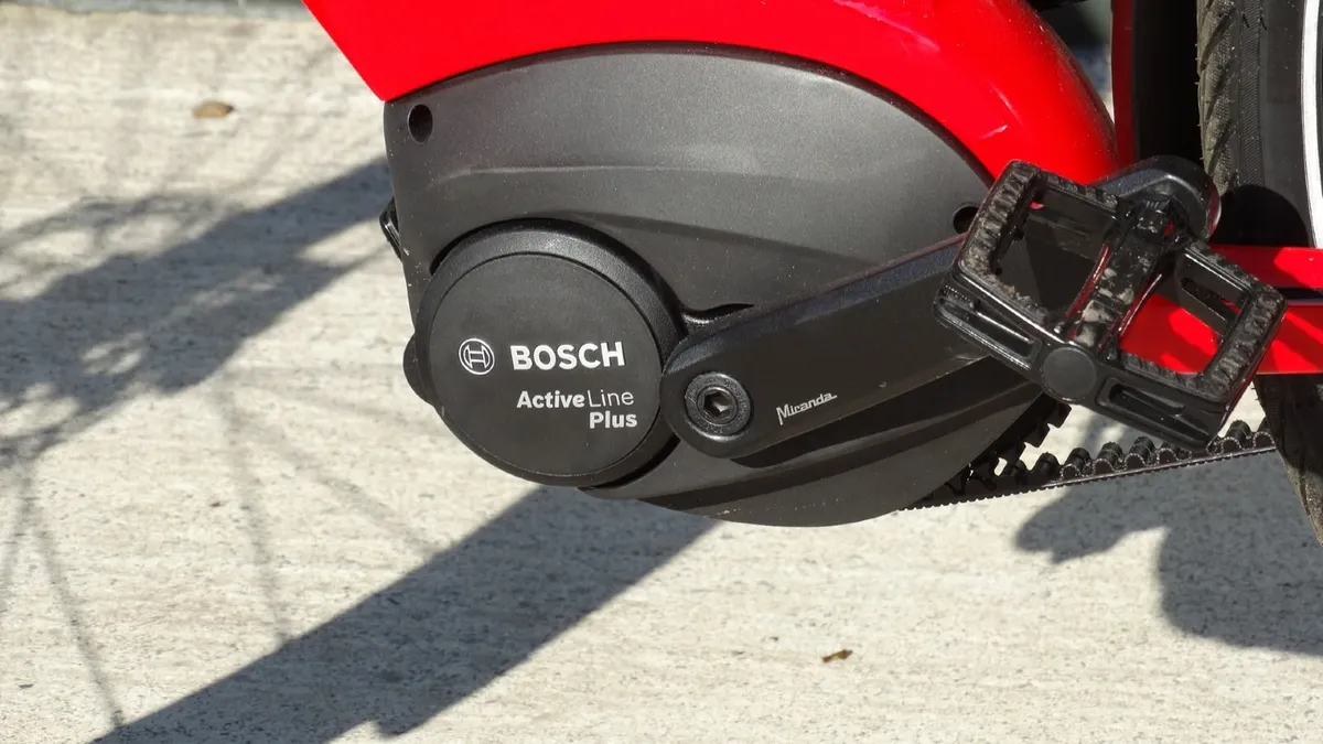 Gazelle Ultimate C8 HMB ebike - Image 2