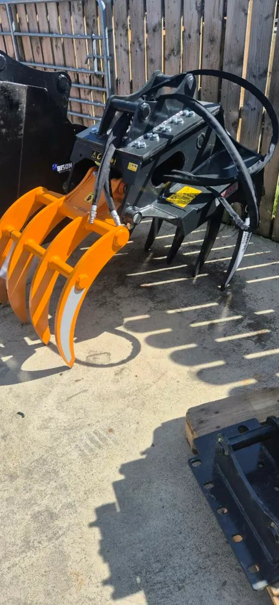 MDE S900 GRAPPLE - Image 1
