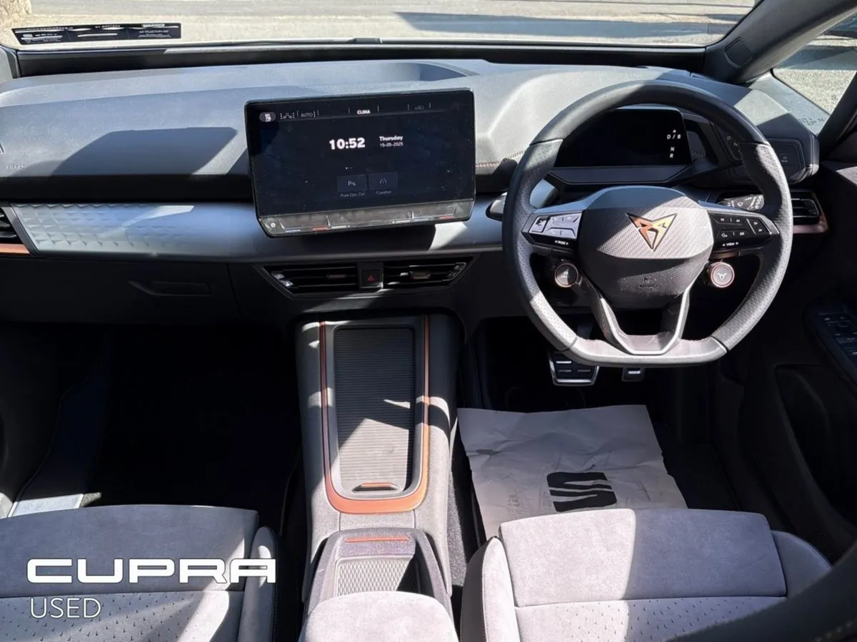 Cupra Born Cupra Born E-boost 58kwh 231HP Low Rat - Image 2