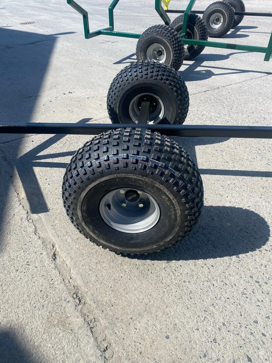Quad Pole Trailers - Image 3