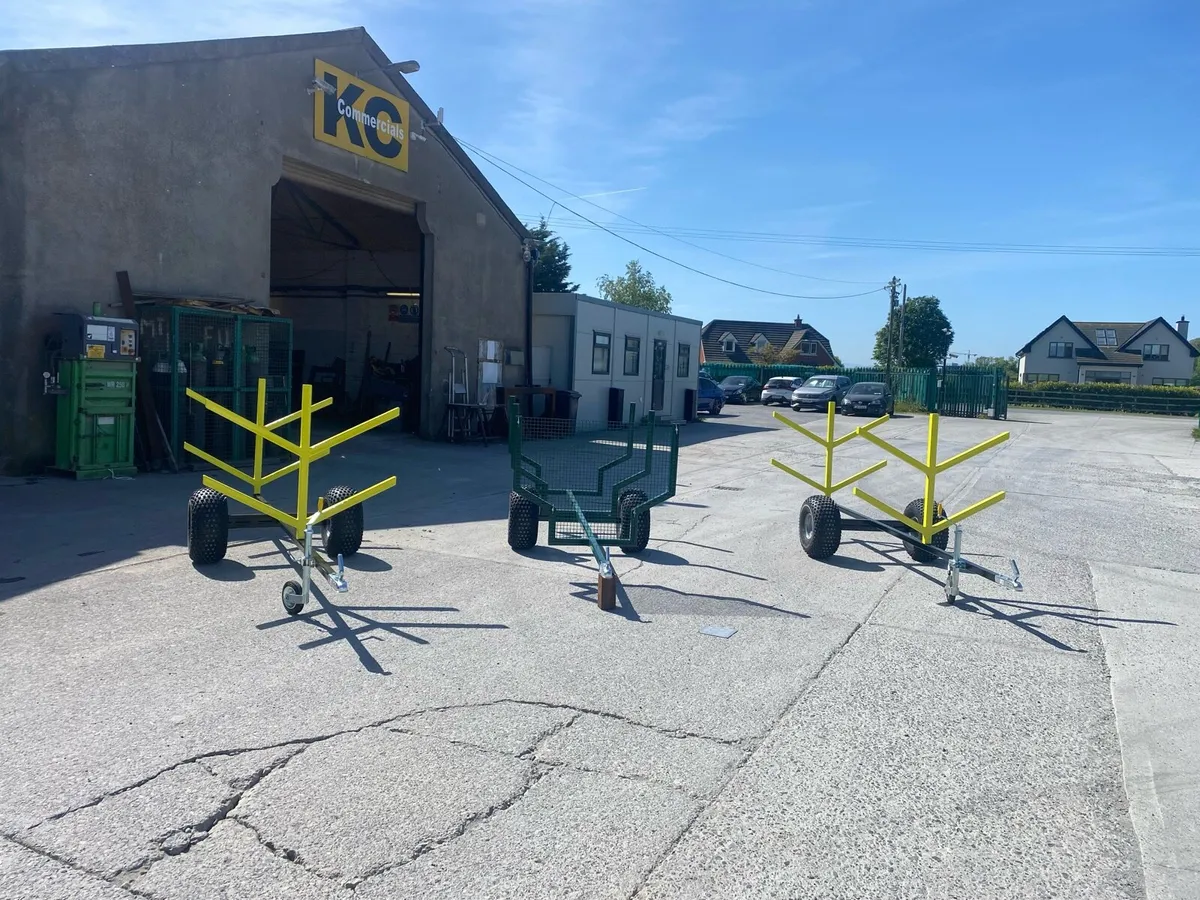 Quad Pole Trailers - Image 1