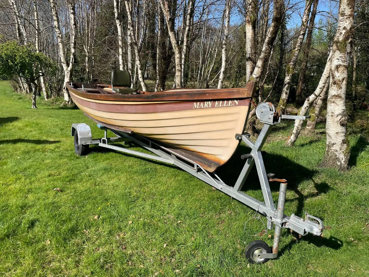 19ft Sheelin Boat with Trailer & Engine - Image 2