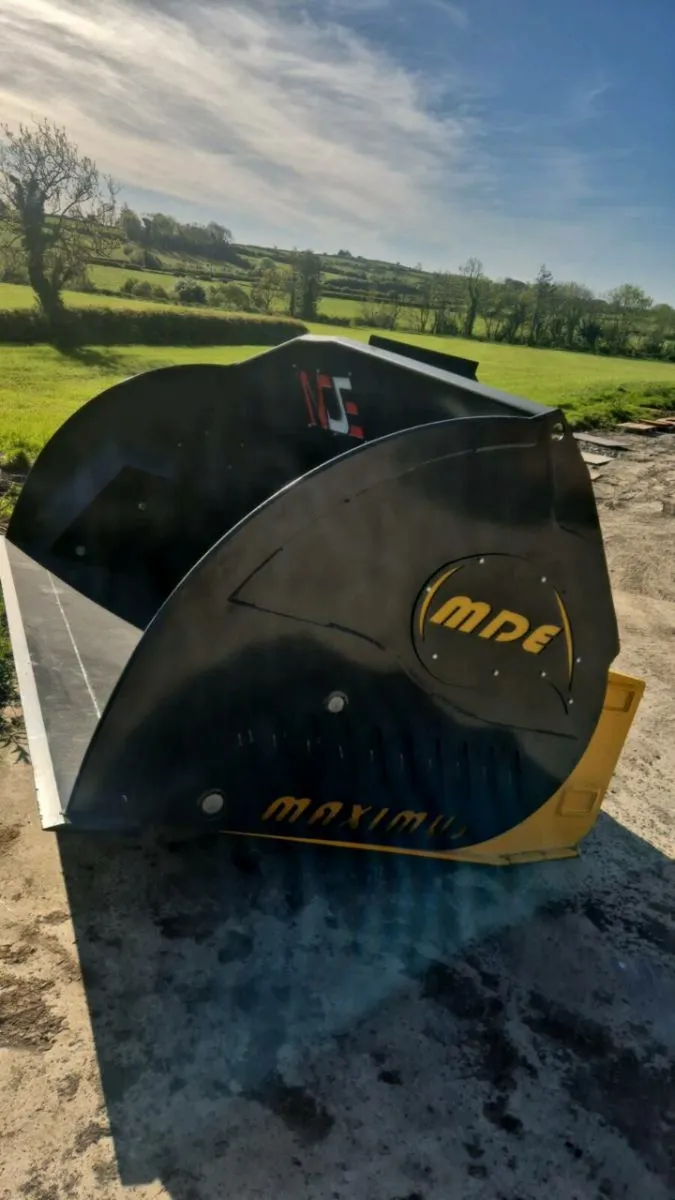 MDE HIGH TIP BUCKETS 9FT 3M3/4.5M3/5M3 - Image 2