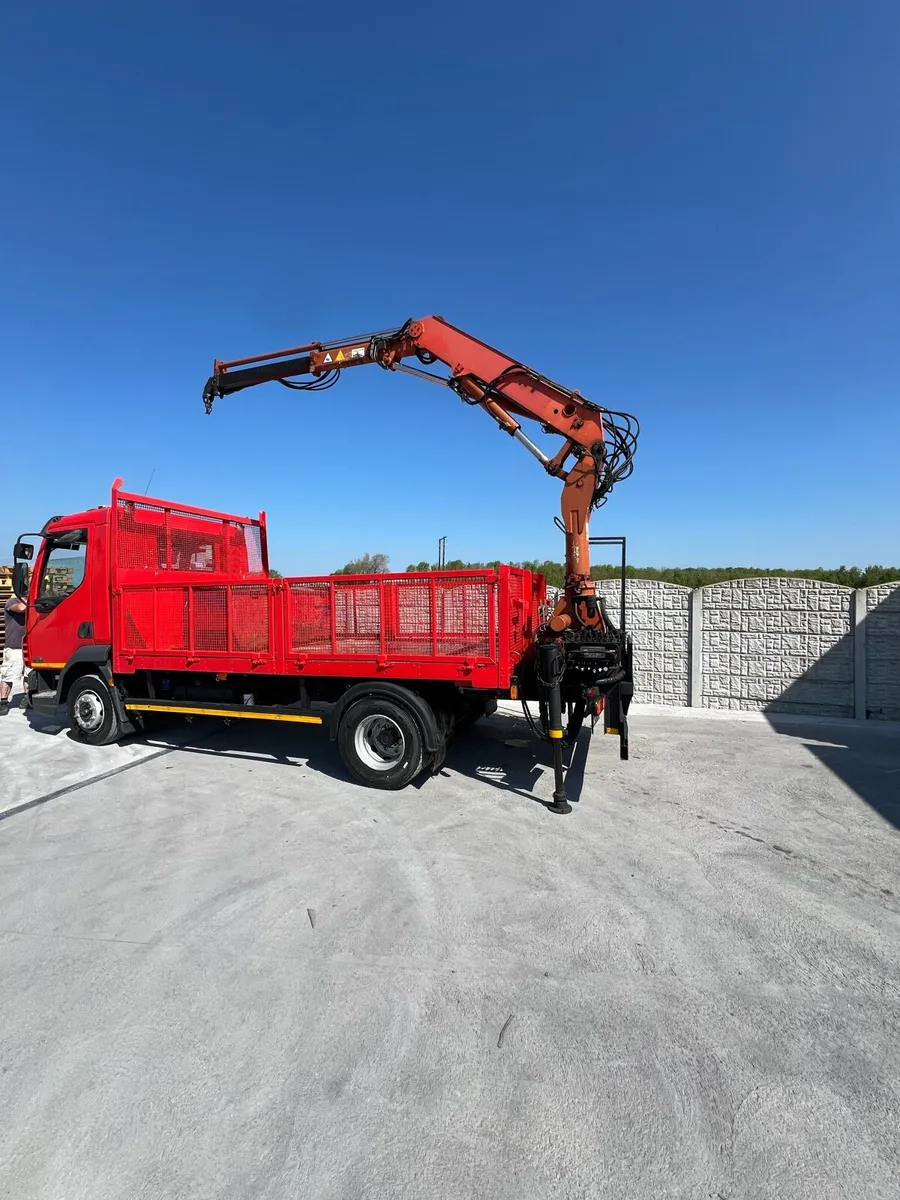 Daf 45-180 hiab-crane truck tax and tested - Image 2