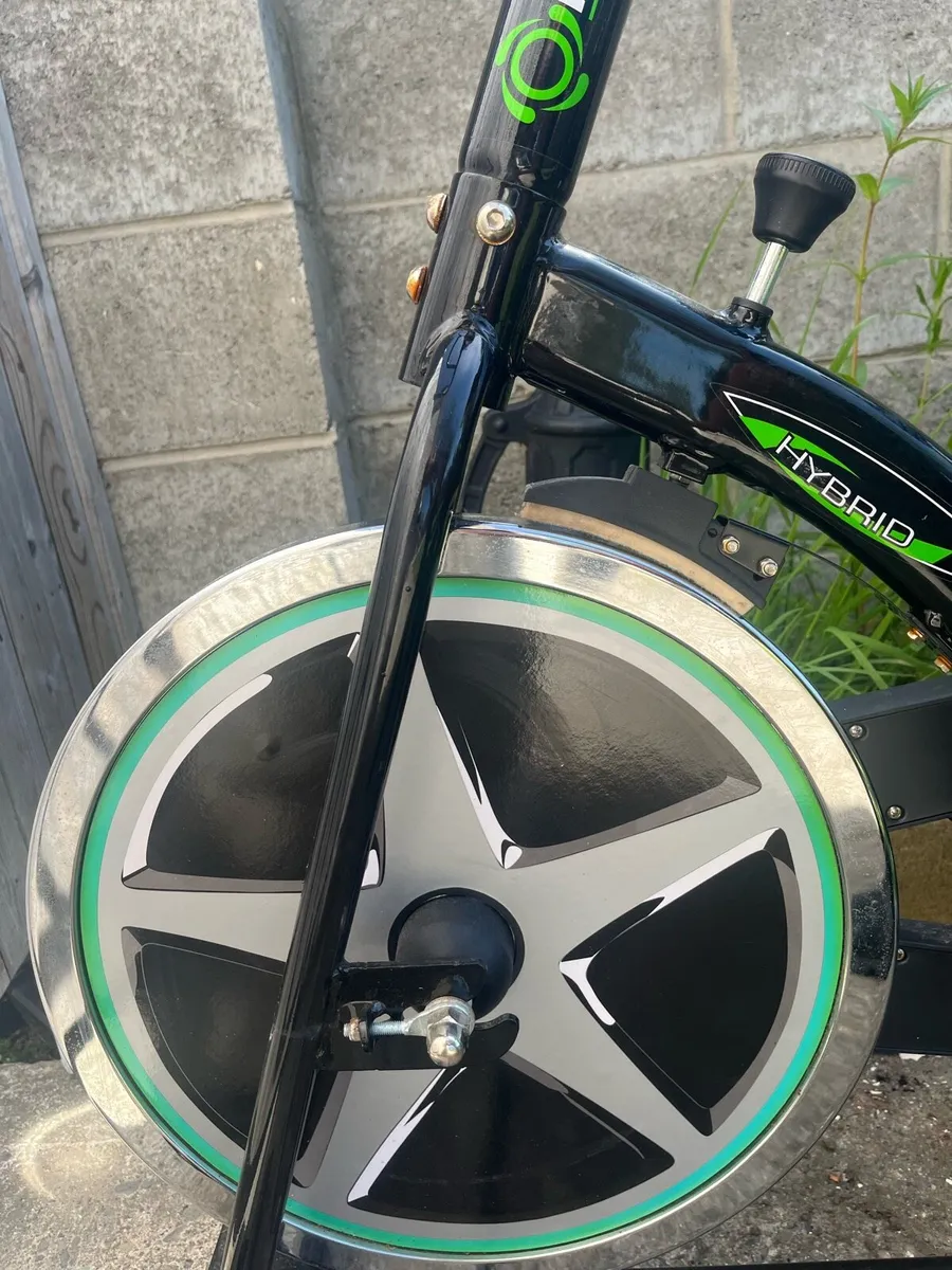 Rotocycle hybrid fitness bike - Image 4