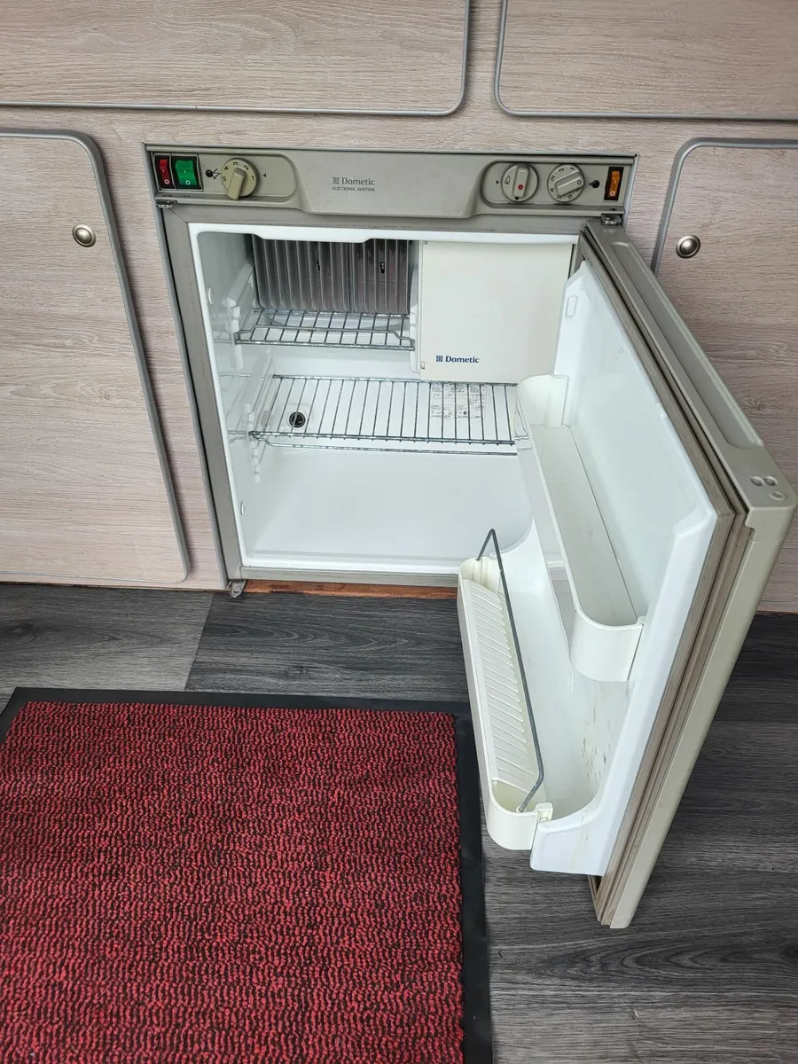campervan - Image 3