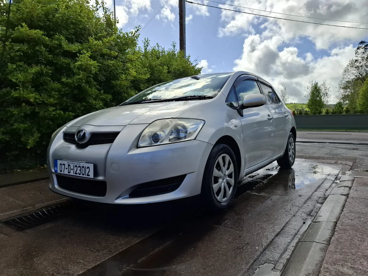 Toyota Auris 2007 automatic - Image 4