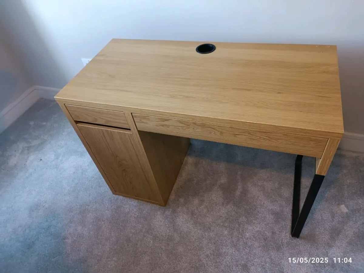 Computer Desk