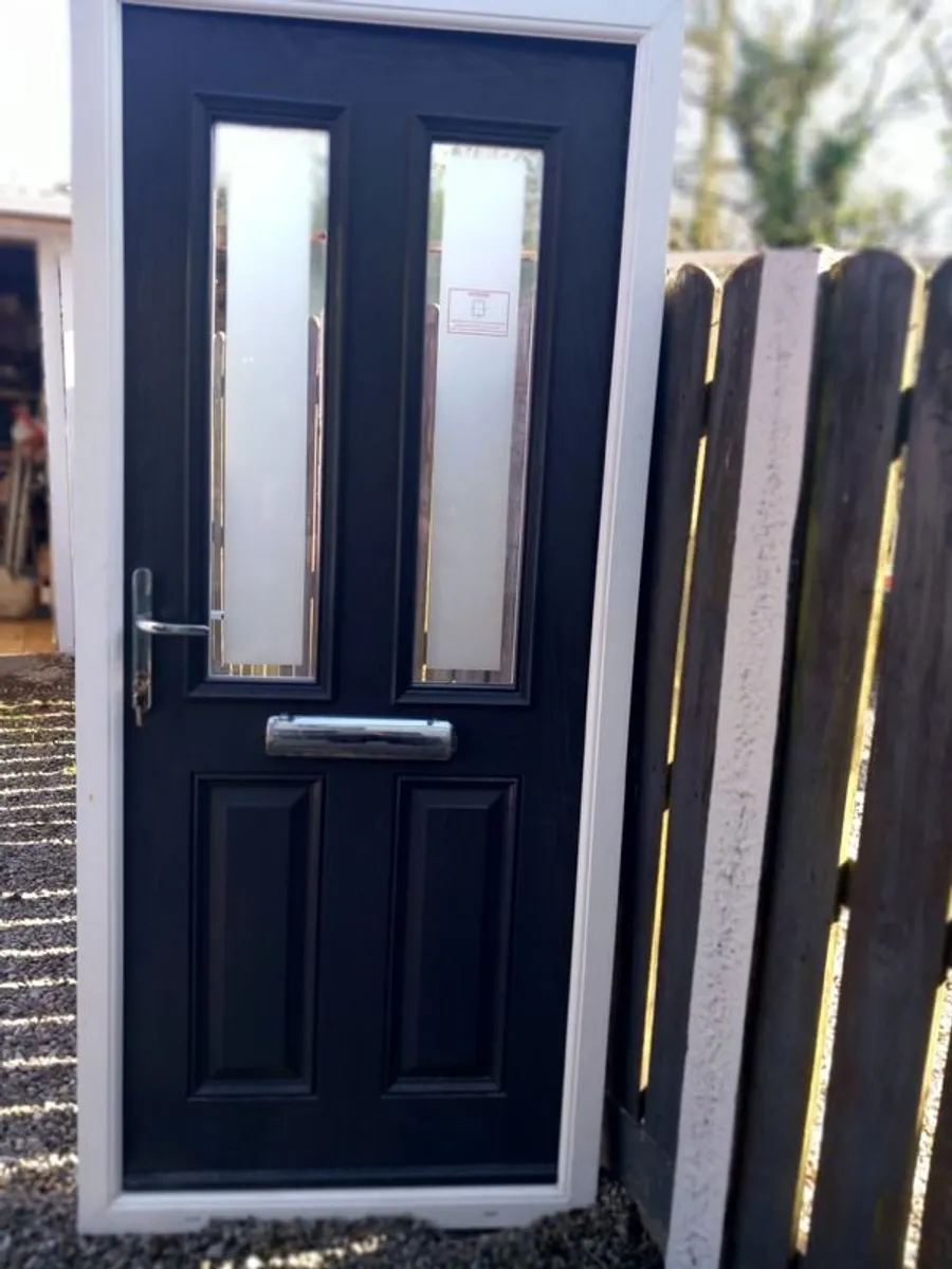 Composit door - Image 1