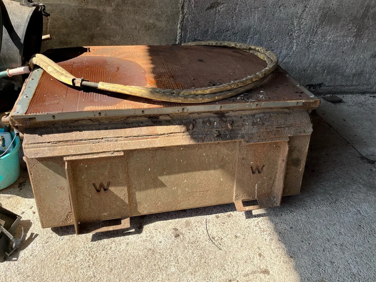 Bobcat sweeper brush