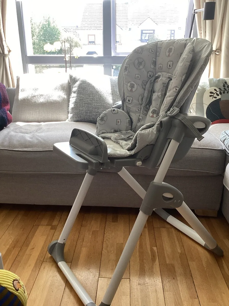 Joie Mimzy recline high chair 2in1 - Image 3