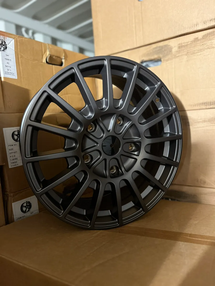 18inch MSRT transit style alloys - Image 2
