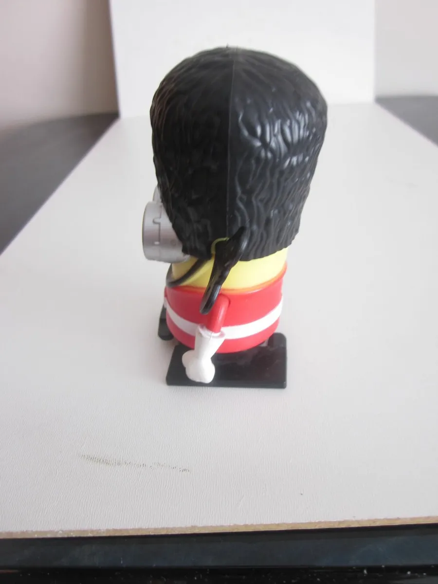 Mc Donald's Happy Meal Toys Royal Guard Minion Fig - Image 2