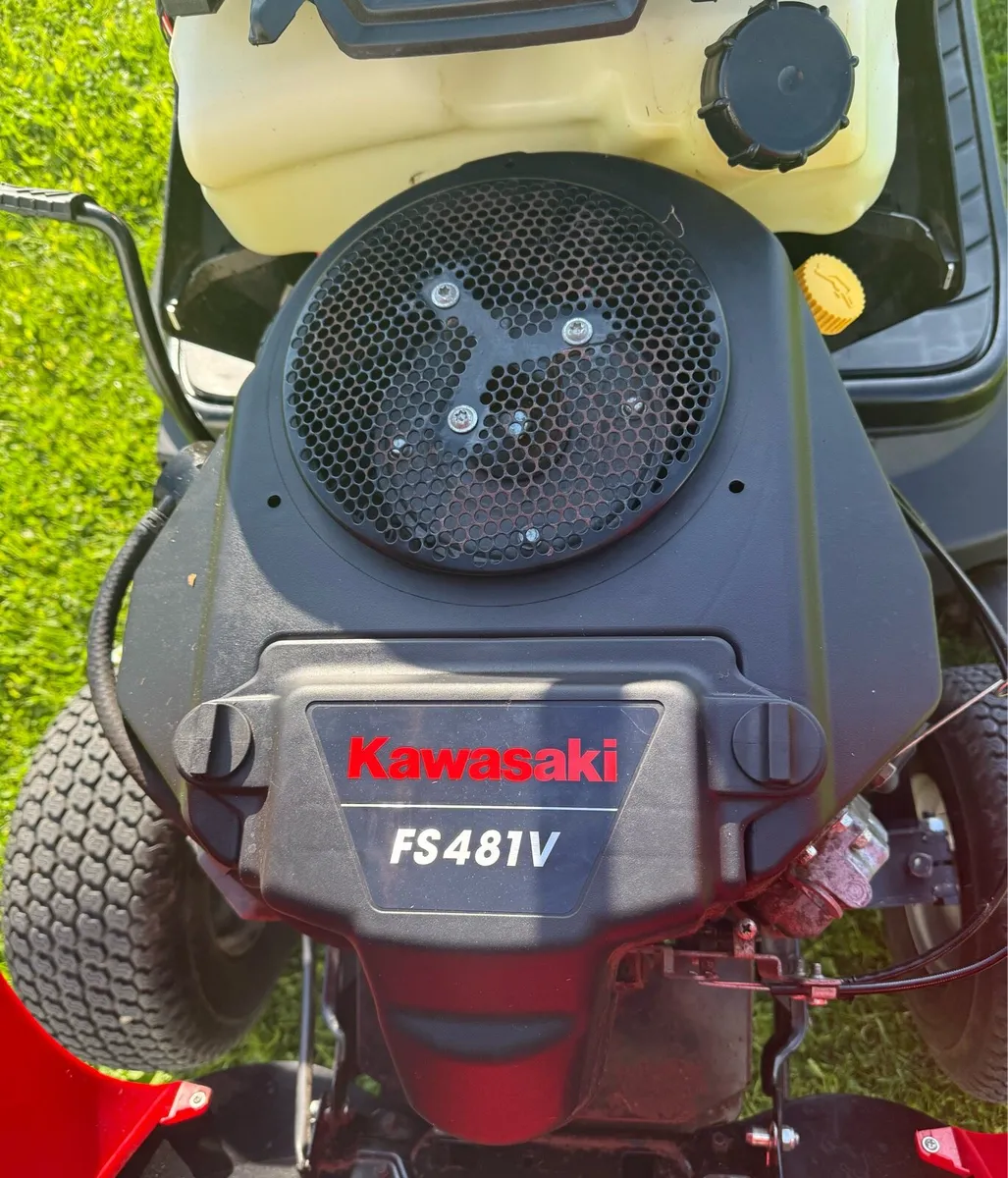 Mint Condition MOUNTFIELD - Image 2