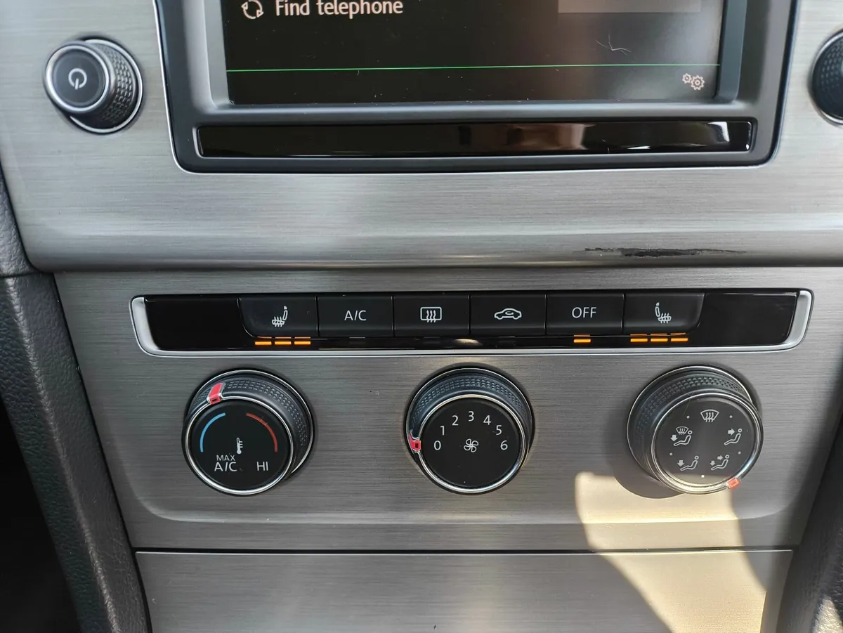 Volkswagen Golf 2016 - Image 2