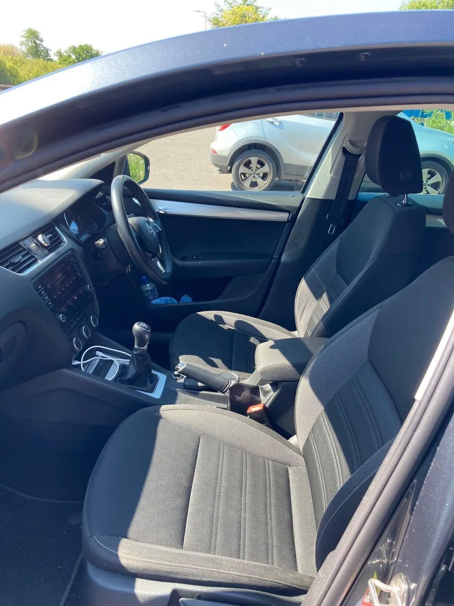 Skoda Octavia 2019 - Image 2