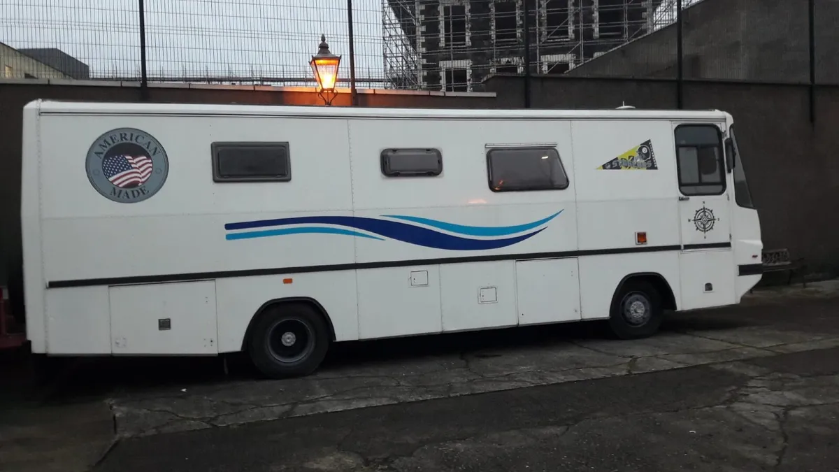 Campervan - Image 3