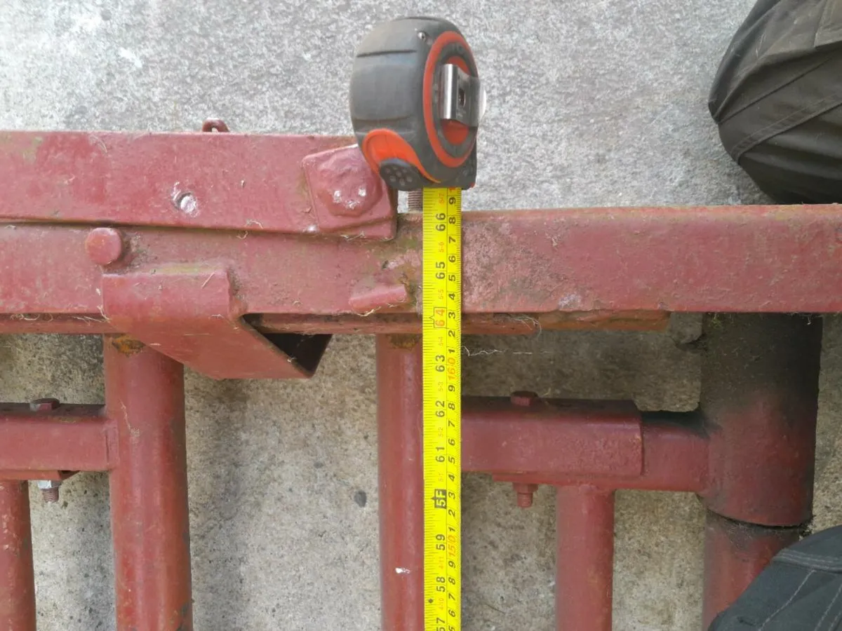 Crush gate - Image 3