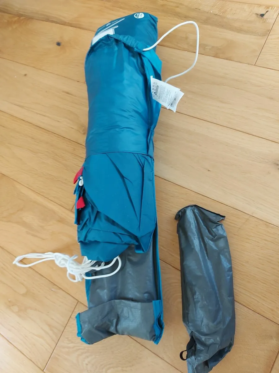 Decathlon windbreaker - Image 2