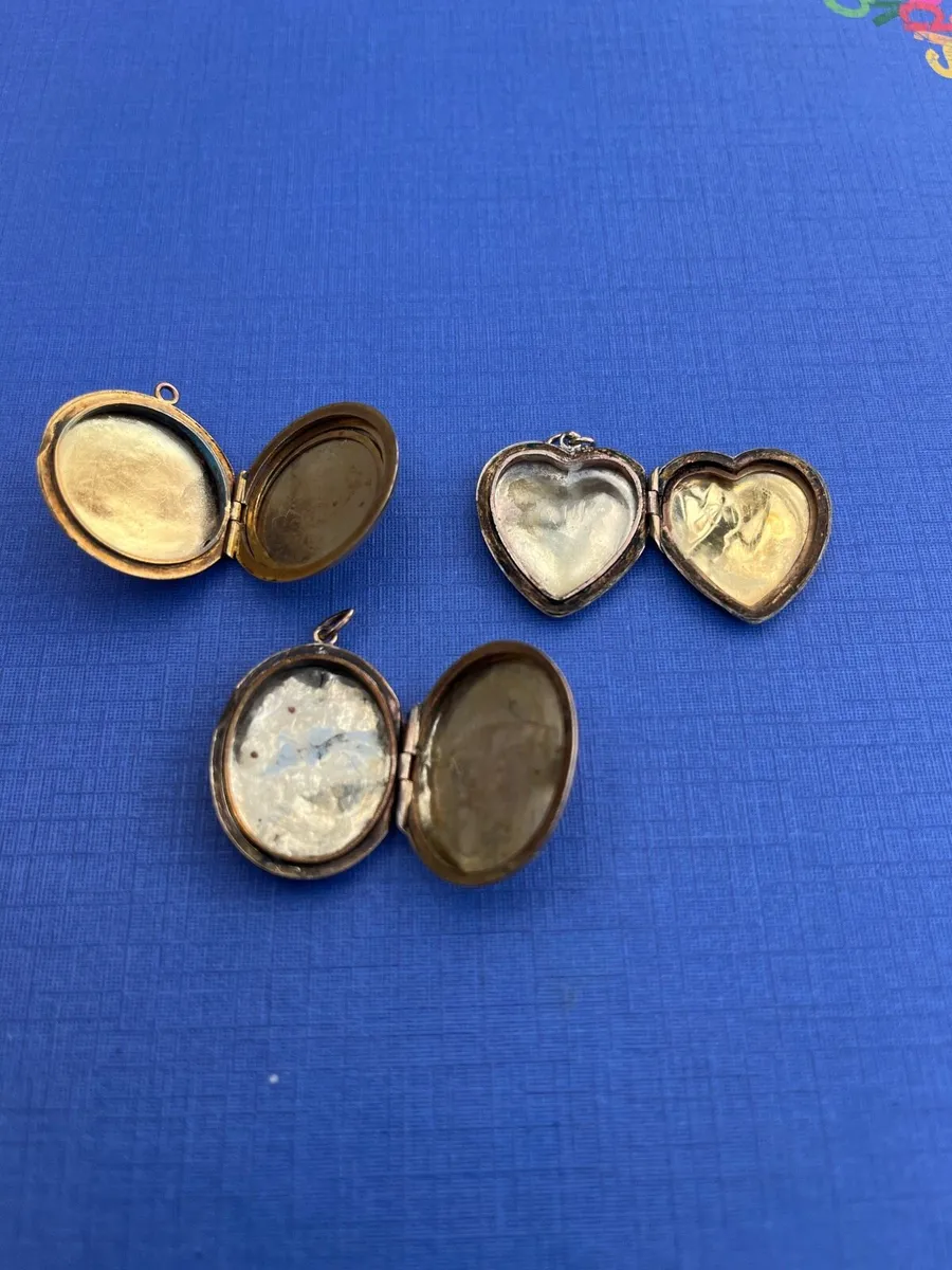 Gold Lockets - Image 2