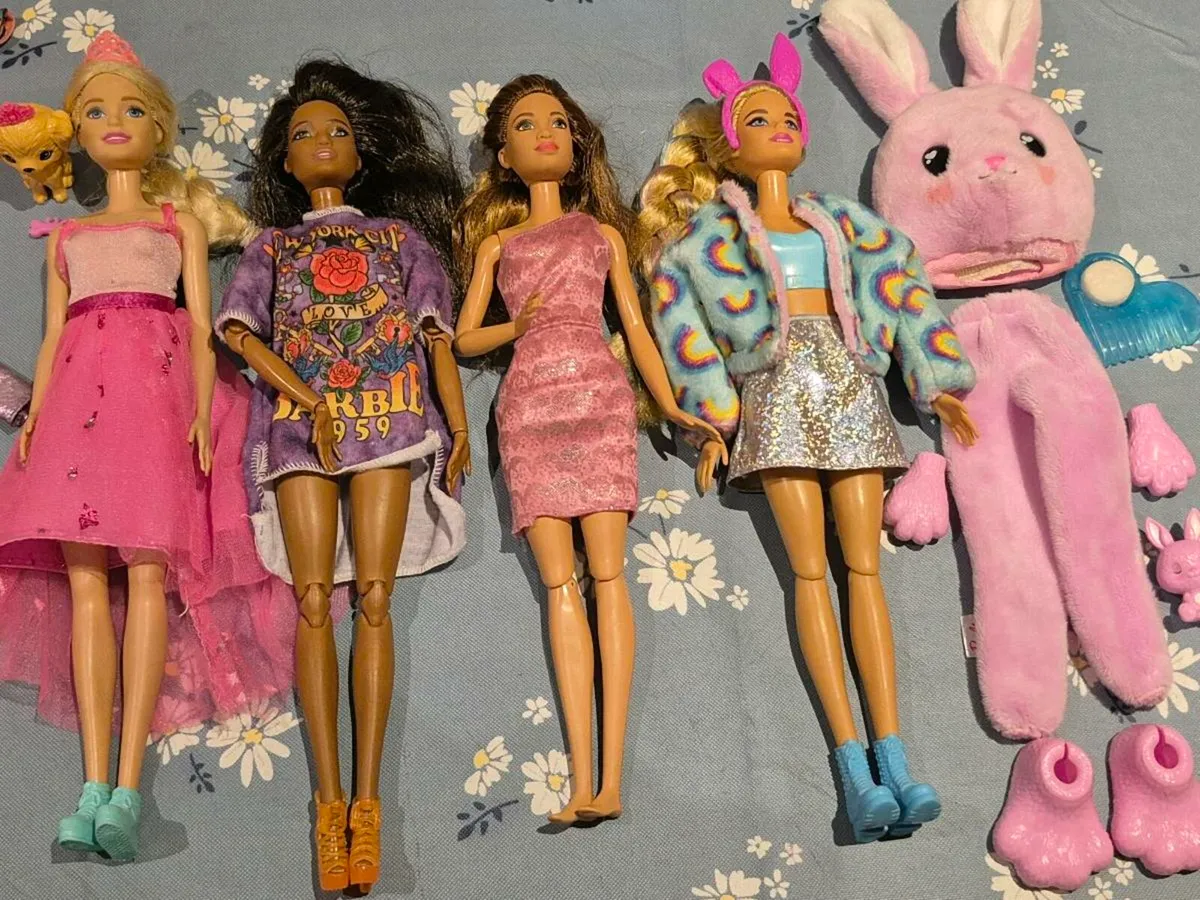 Barbie Dolls, Clothes & Accessories - Image 1