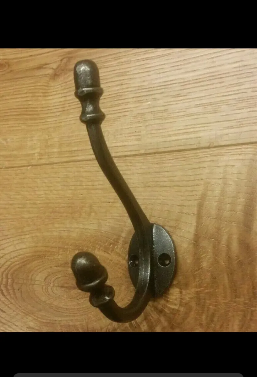 6 x Vintage Style Cast Iron Coat Hooks NEW