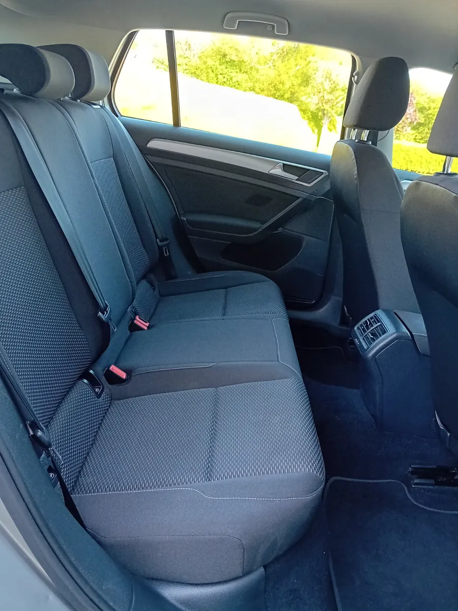 Volkswagen Golf 2019 - Image 4