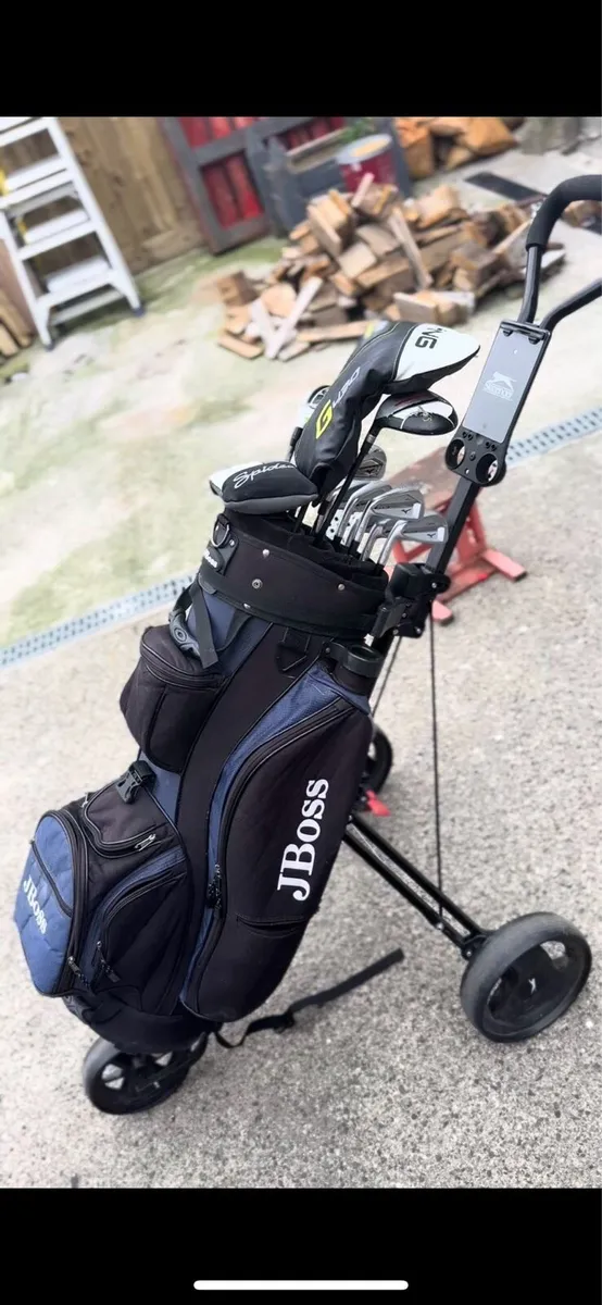 Golf clubs - Image 1