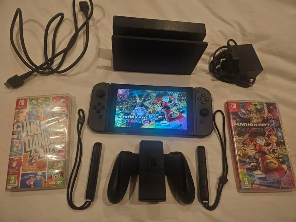 Nintendo Switch - Image 1