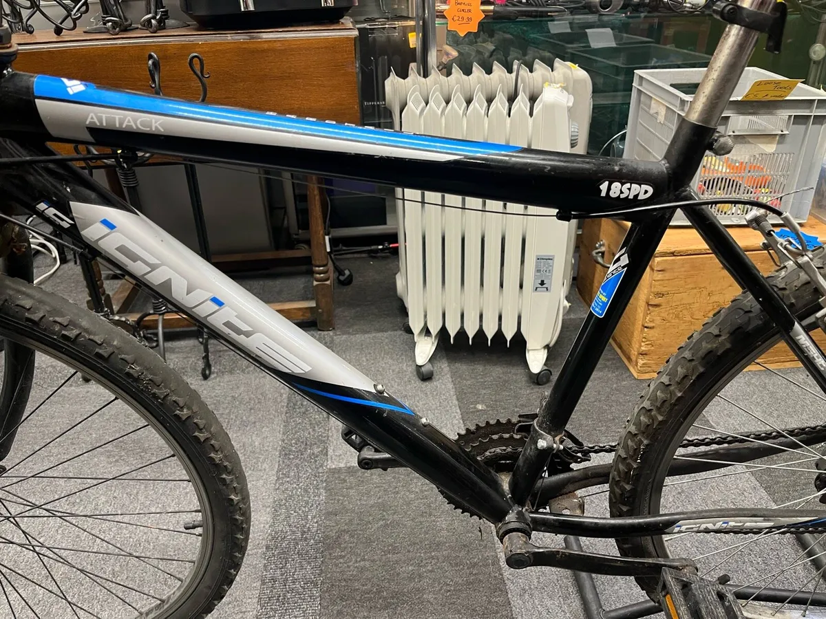 Ignite Attack Bike - Image 2