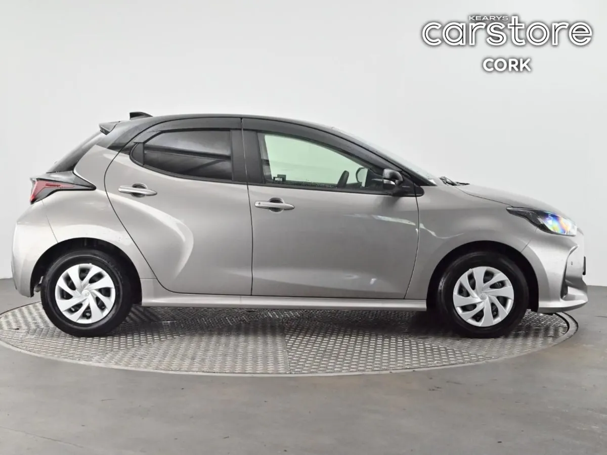 Toyota Yaris 1.0 Auto - Image 3
