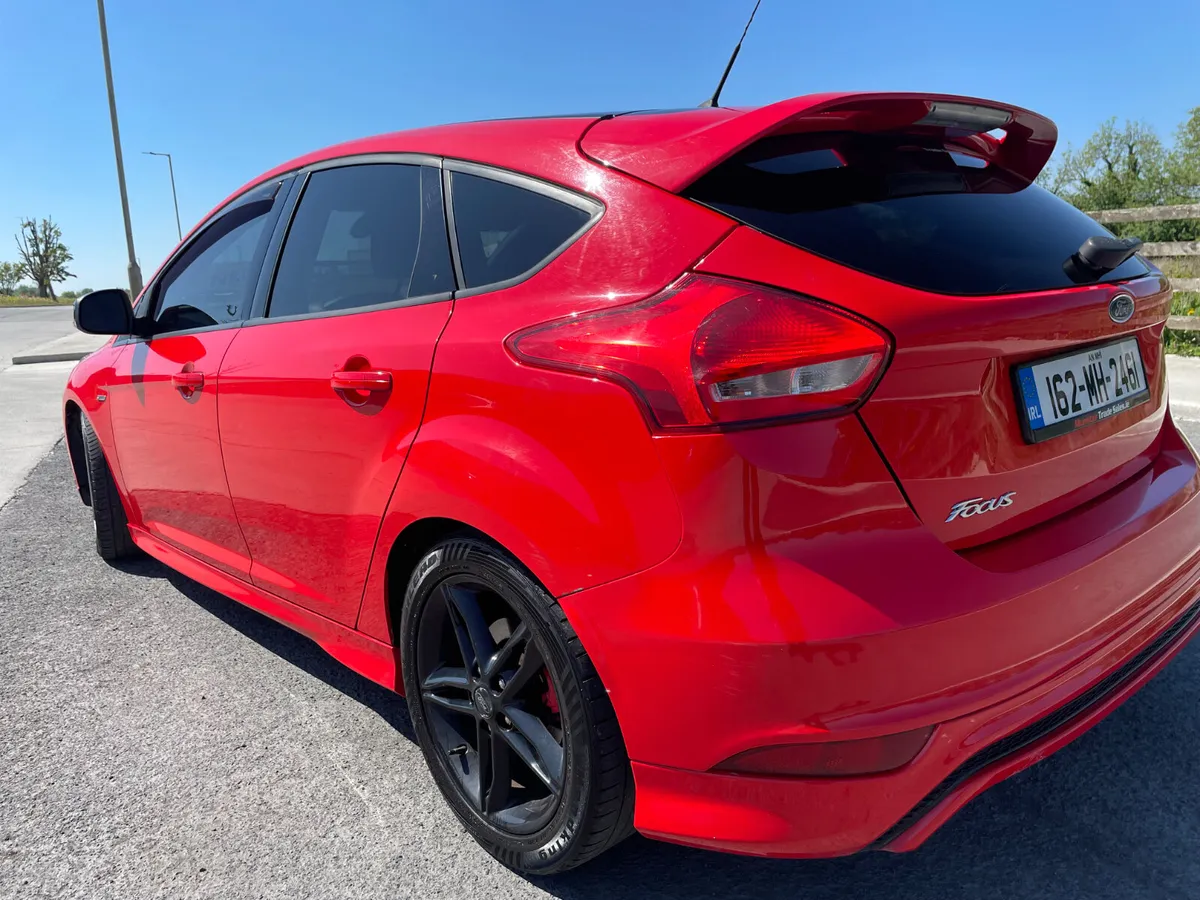Ford Focus 2.0 tdci ST line 2016 (162) - Image 3