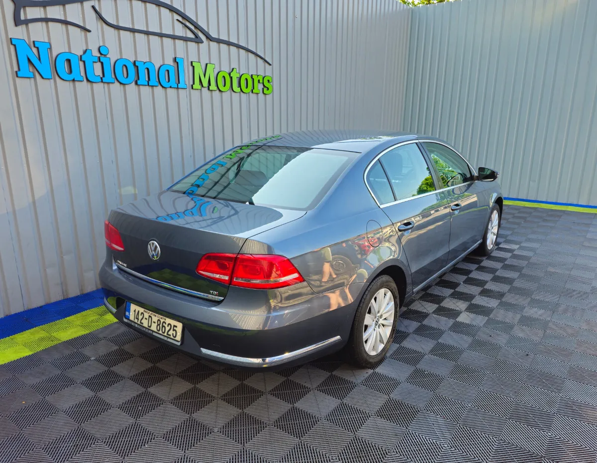 2014 Volkswagen Passat 1.6 TDI COMFORTLINE - Image 3